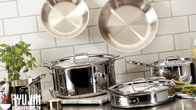 What Brands of Cookware Does Gordon Ramsay Use: Uncover His