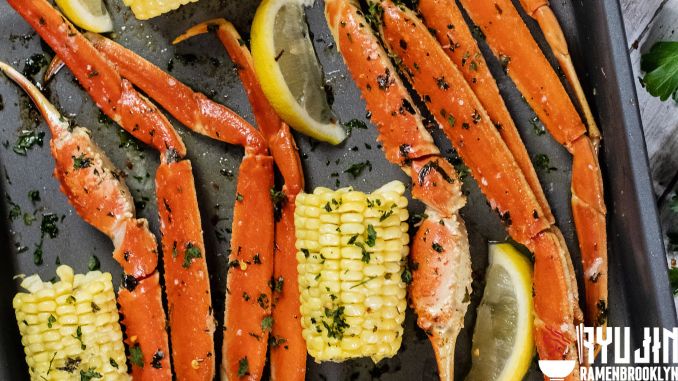 How to Cook Crab Legs in The Oven (All You Need to Note)